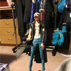 ワンピース ローフィギュアのサムネイル