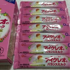 粉ミルク   7本のサムネイル