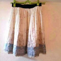 アクシーズのスカートです。のサムネイル