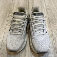 New Balance FRESH FOAM 1080 ランニング25.5のサムネイル
