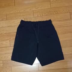 超美品!!! Reebokハーフパンツ  Mのサムネイル