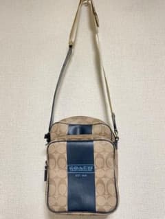 COACH ショルダーバッグ PVCレザー ブラウン シグネチャー 斜め掛けのサムネイル
