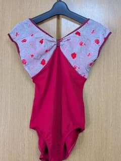 シルフィーヌ ルカ 赤い薔薇刺繍レオタード 40（L）サイズ - メルカリ