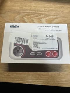 8Bitdo PCE 2.4g wireless gamepadのサムネイル