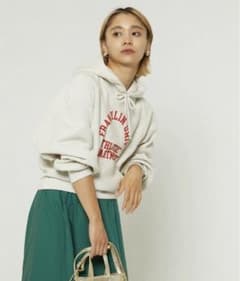2021 aw HEAVYショートロゴスウェットパーカーのサムネイル