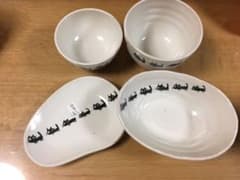 食器4個セットのサムネイル