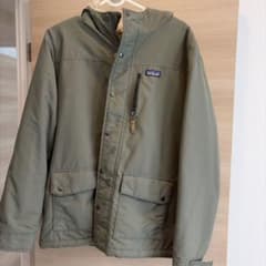 Patagonia パタゴニア ボア フード付きジャケット カーキのサムネイル