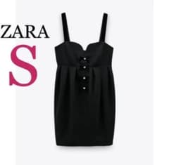 ZARA 完売 ビジューボタン付きストラップワンピース キャミワンピースのサムネイル