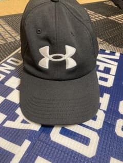 Under Armour 黒キャップ 調整可能