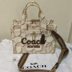 COACH 2WAY トートバッグ キャンバス ベージュ カーゴトート26 - メルカリ