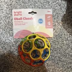 bright starts Oball Classic 知育玩具のサムネイル