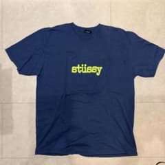 stüssy ネイビー Tシャツ Lサイズのサムネイル