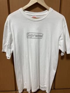 supreme kaws Chalk Logo teeのサムネイル