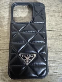 PRADA iPhoneケース iPhone15Pro キルティングのサムネイル