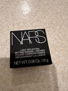 NARS ライトリフレクティングセッティングパウダーのサムネイル