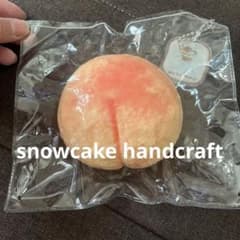 snowcake handcraft スクイーズ 桃 もものサムネイル