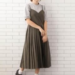 アースミュージックエコロジー キャミソール ワンピのサムネイル