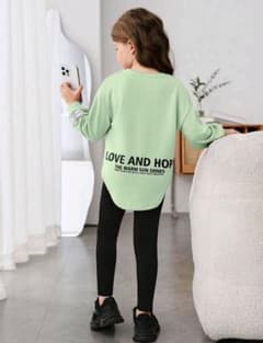 SHEIN　キッズ　セットアップのサムネイル