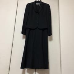 ブラックフォーマル 喪服 礼服のサムネイル
