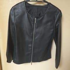 PICCIN フェイクレザー ノーカラージャケット ブラックのサムネイル