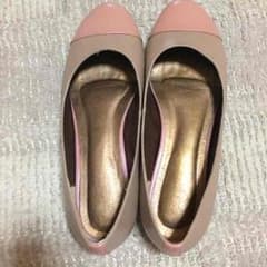 最終お値下げ！Mew’sバイカラーパンプス^ ^のサムネイル