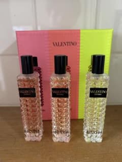 VALENTINO Donna Born In Roma 香水 3本セットのサムネイル