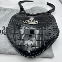Vivienne Westwood ハンドバッグ 肩掛け がま口 ハート 黒 - メルカリ