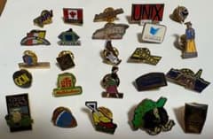 ビンテージピンズコレクション24個セット (アタッチメント付き)