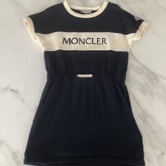 MONCLER 半袖 ワンピース ネイビー　8Aサイズのサムネイル