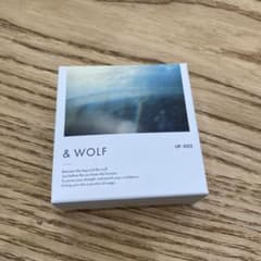 & WOLF セラムリキッドファンデーション light beigeのサムネイル