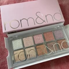 【新品未使用】rom&nd BETTER THAN PALETTE 00 即出荷のサムネイル