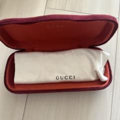 GUCCIサングラスのサムネイル