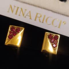 NINA RICCI　ニナリッチ　美品　ゴールド　四角い　イヤリング　レッド