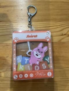 スキズ straykids toy world ジニレット アクリルキーホルダーのサムネイル