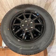 スタッドレス タイヤ　ホイールセットのサムネイル