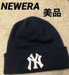 美品NEW ERA!ニューヨークヤンキース　ニット帽のサムネイル