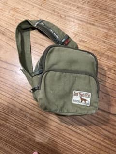 【Dog Dept 】 キッズ用　ボディバッグのサムネイル