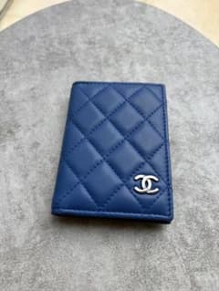 CHANEL 青 ラムスキン　カードケース　名刺入れのサムネイル