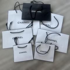 【送料無料!!】 CHANEL ショッパー 紙袋 7枚セット 大 中 小のサムネイル