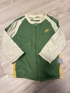 NIKE ジャンパーリバーシブル100cmのサムネイル