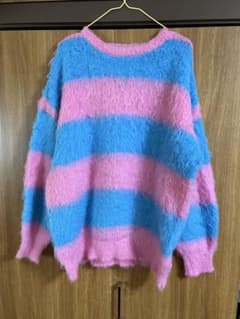 ピンクと青のストライプニットセーター Mのサムネイル