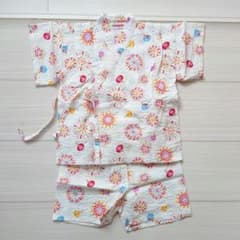 甚平　95センチ　白　花火柄のサムネイル