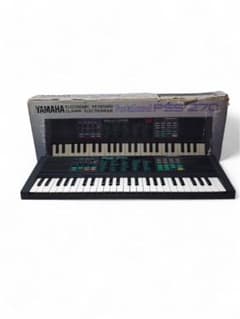 YAMAHA PSS-270 ポータサウンド レトロサウンドキーボード - メルカリ