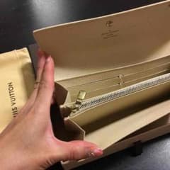 お値下げ♡本物保証　ルイヴィトン　ダミエアズール　長財布のサムネイル