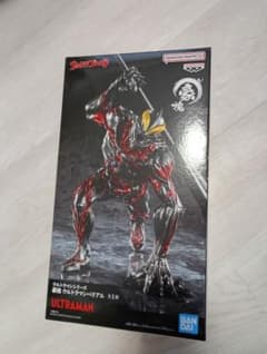 ウルトラマンベリアル フィギュア【送料込み】のサムネイル
