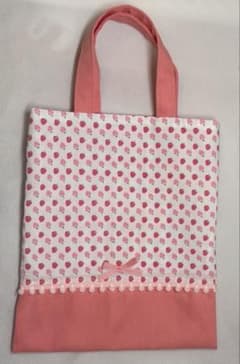ハンドメイド いちご柄 ミニトートバッグ ピンク 系リボンのサムネイル