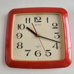 昭和レトロ　動作品　SEIKO セイコー　掛時計　スペースエイジ　レトロポップ SEIKO 掛け時計 昭和レトロ ポップ スペースエイジ ミッドセンチュリー