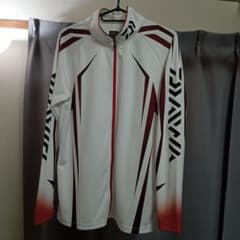 【送料込み！！】★美品★　DAIWA　フルジップドライシャツ 〜Ｍサイズ～のサムネイル