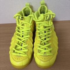Nike Air Foamposite Pro "Volt"のサムネイル