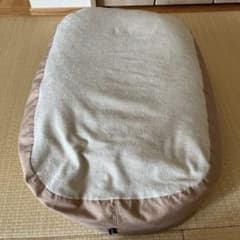 おやすみたまご　授乳クッションのサムネイル
